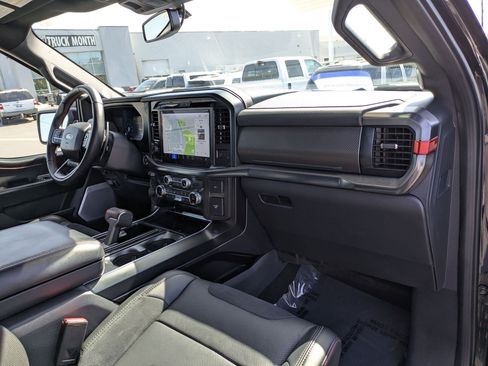 Used 2025 Ford F150 Raptor AWD/4WD image 34