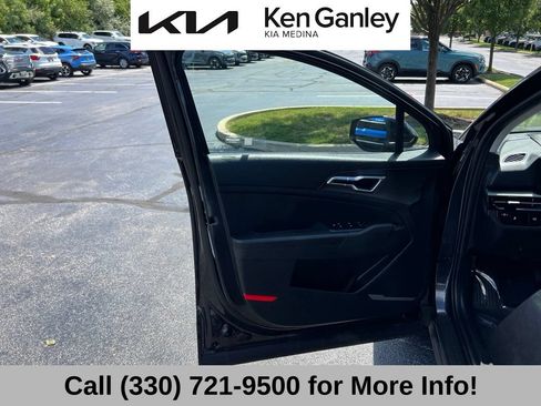 Certified 2026 Kia Sportage LX FWD image 24