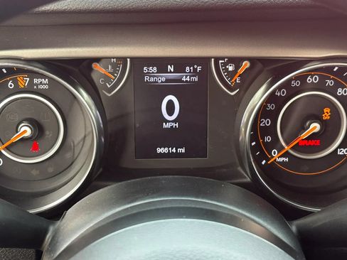 Used 2020 Jeep Wrangler Unlimited Sport AWD/4WD image 44
