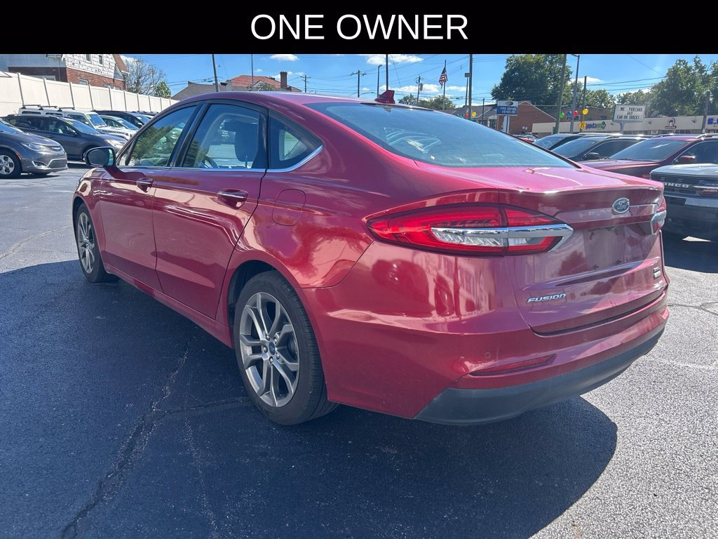 Used 2020 Ford Fusion SEL FWD image 3