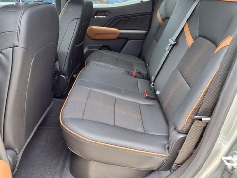 Used 2023 GMC Canyon AT4 AWD/4WD image 10