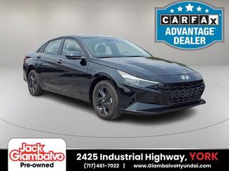 Certified 2023 Hyundai Elantra SEL w/ Cargo Package FWD video 1