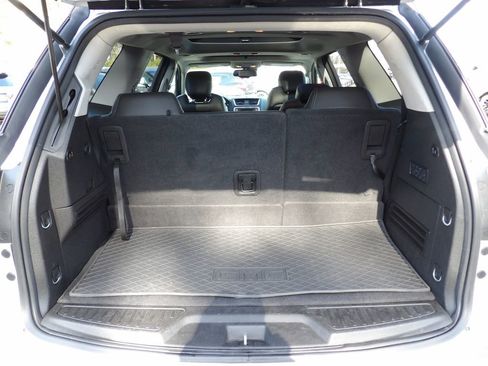 Used 2017 GMC Acadia Limited SLT image 25