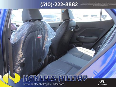 New 2025 Hyundai Venue Limited image 13