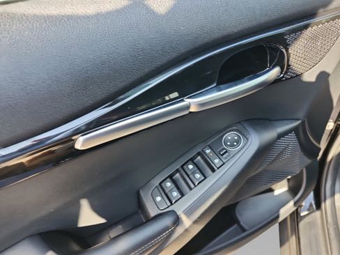 Used 2024 Kia Seltos S image 18