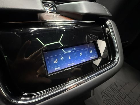 Used 2022 Lincoln Navigator Reserve w/ Equipment Group 201A image 28