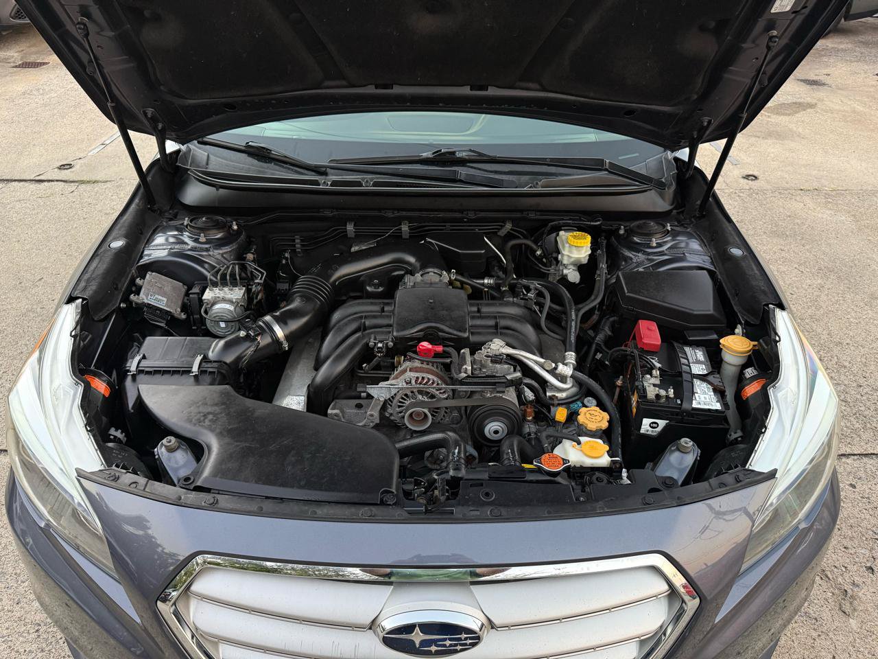 Used 2016 Subaru Legacy 3.6R Limited AWD/4WD image 30
