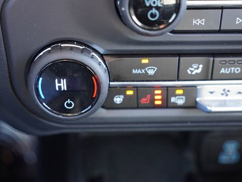 Certified 2025 Ford Bronco Badlands image 27