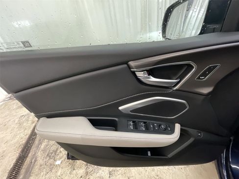 New 2026 Acura RDX SH-AWD image 12