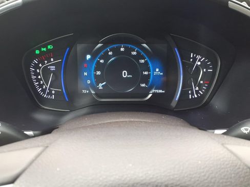 Used 2019 Hyundai Santa Fe FWD image 27