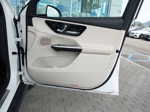 Certified 2025 Mercedes-Benz GLC 350e 4MATIC image 21