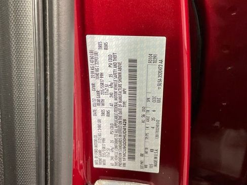 Used 2017 Ford Escape SE image 25