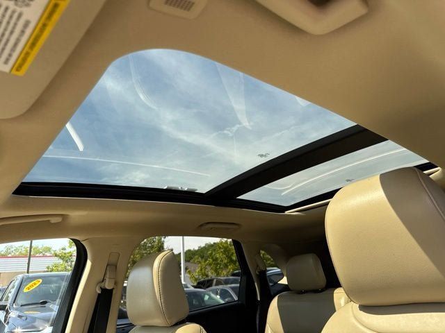 Used 2020 Ford Edge SEL w/ Cold Weather Package AWD/4WD image 16