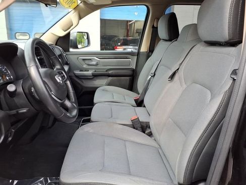 Used 2019 RAM 1500 Big Horn AWD/4WD image 13