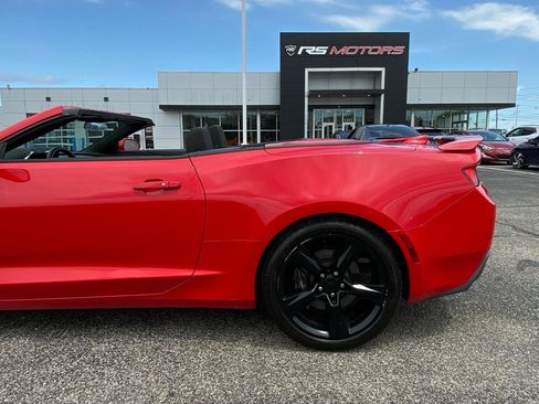 Used 2017 Chevrolet Camaro SS RWD image 12