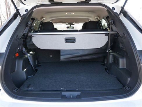 Used 2025 Mitsubishi Outlander ES image 16