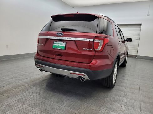 Used 2016 Ford Explorer Limited w/ Equipment Group 301A image 7