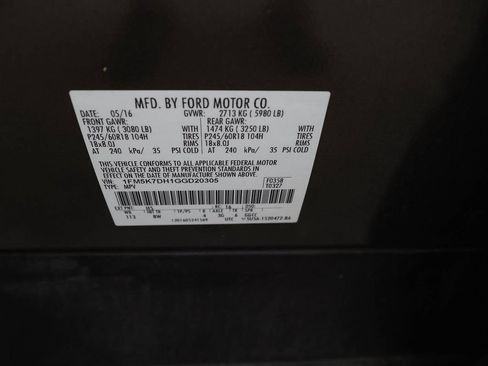 Used 2016 Ford Explorer XLT w/ Equipment Group 202A FWD image 13