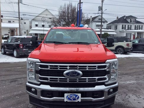Used 2024 Ford F350 XL w/ Snow Plow Prep Package image 5