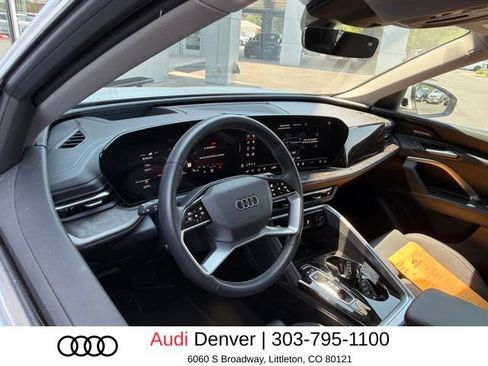 Used 2025 Audi Q5 Premium w/ Premium Plus AWD/4WD image 9
