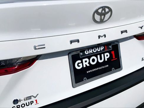 Used 2025 Toyota Camry LE FWD image 32