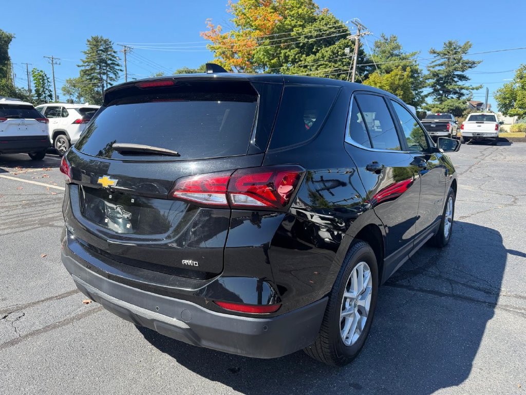 Used 2024 Chevrolet Equinox LT AWD/4WD image 5
