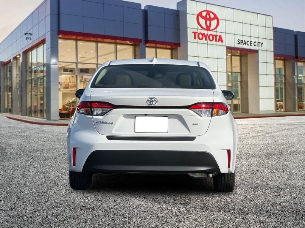Certified 2026 Toyota Corolla LE FWD image 5