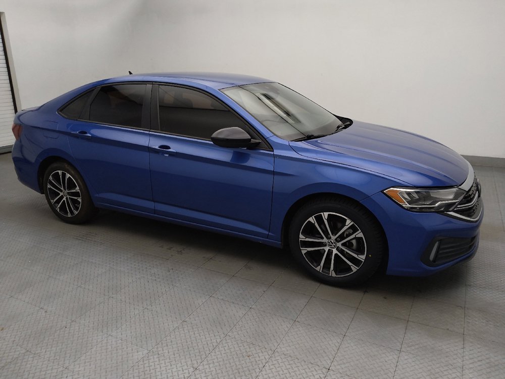 Used 2022 Volkswagen Jetta Sport FWD image 11