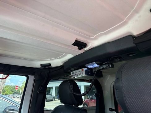 Used 2011 Jeep Wrangler Sport AWD/4WD image 19