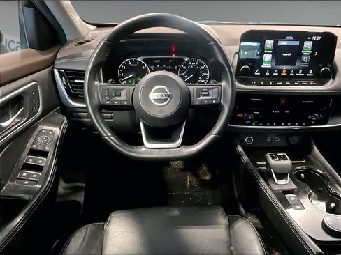 Used 2021 Nissan Rogue SL w/ Premium Package image 18