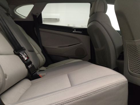 Used 2018 Hyundai Tucson Value w/ Cargo Package FWD image 19