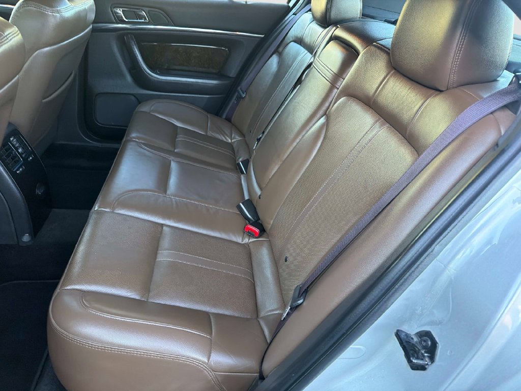 Used 2014 Lincoln MKS w/ Equipment Group 101A FWD image 14