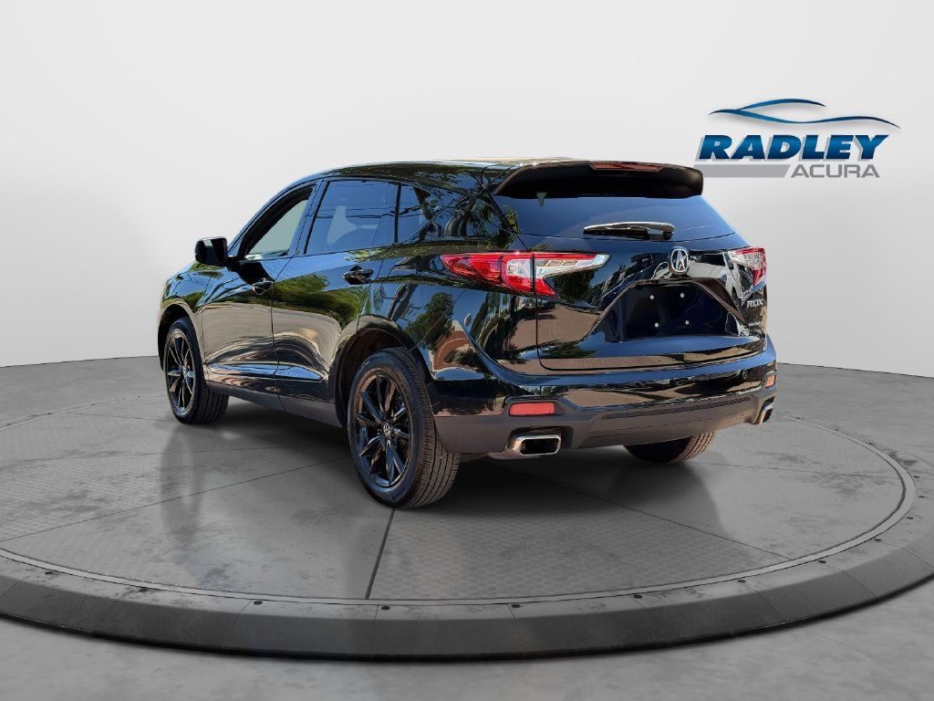 Used 2025 Acura RDX SH-AWD image 5