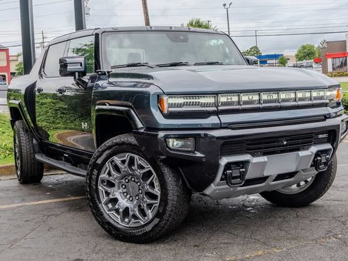 Used 2025 GMC Hummer EV 3X AWD/4WD image 3