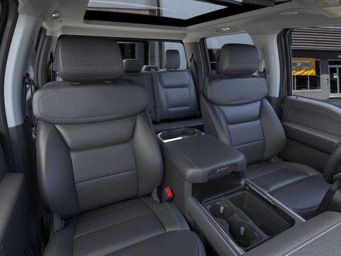 New 2025 Ford F250 Lariat w/ Lariat Ultimate Package image 10