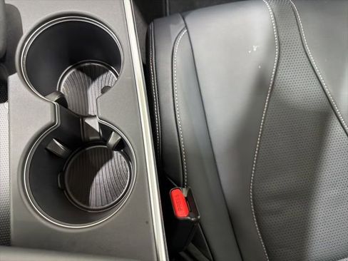 Certified 2025 Acura TLX w/ Technology Package FWD image 39