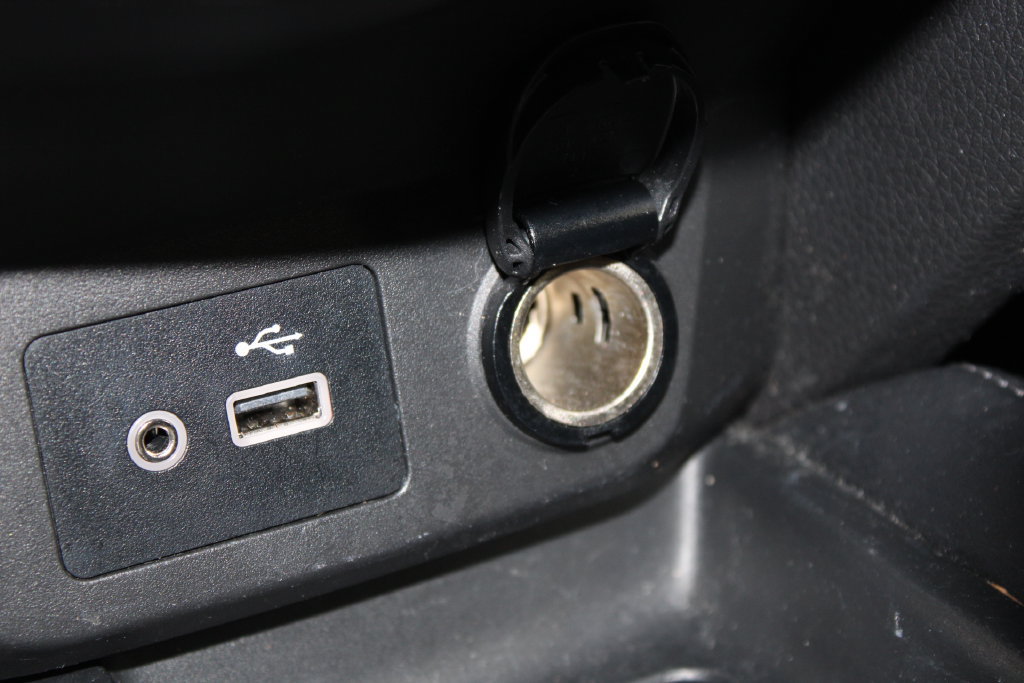 Used 2019 Nissan Rogue Sport SL w/ Premium Package FWD image 48