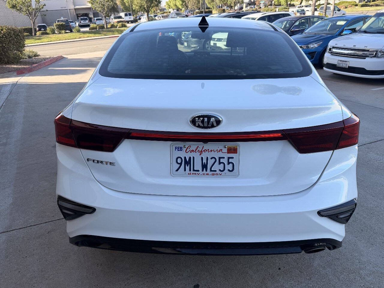 Used 2021 Kia Forte LXS FWD image 10