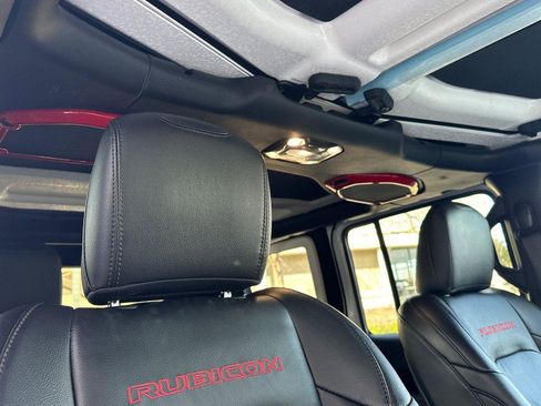 Used 2021 Jeep Wrangler Unlimited Rubicon image 16