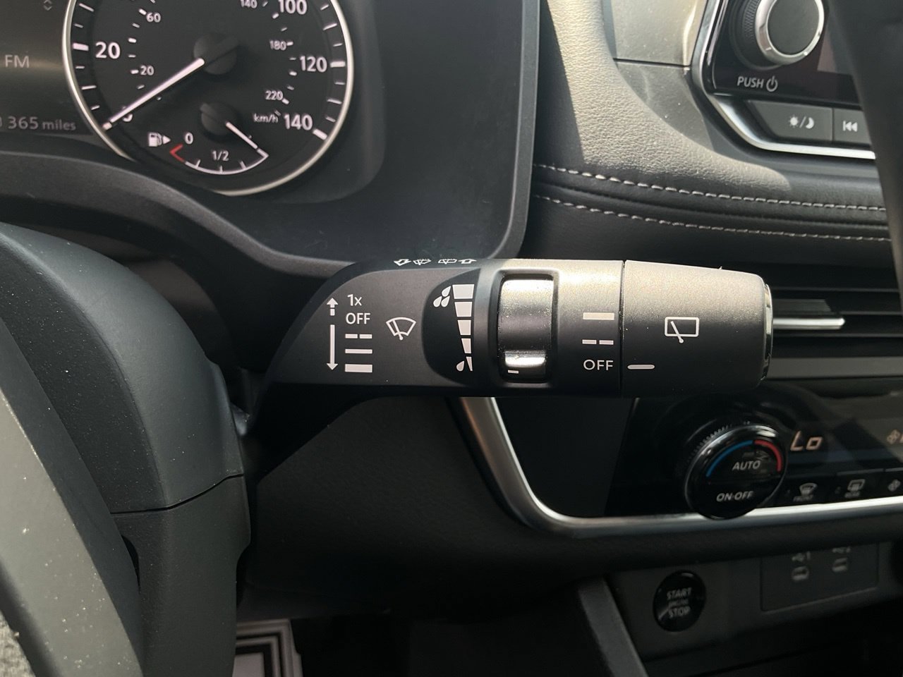 Used 2025 Nissan Rogue SV FWD image 37