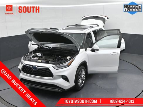 Used 2023 Toyota Highlander Platinum image 59