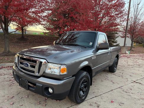 Used 2010 Ford Ranger XLT image 3