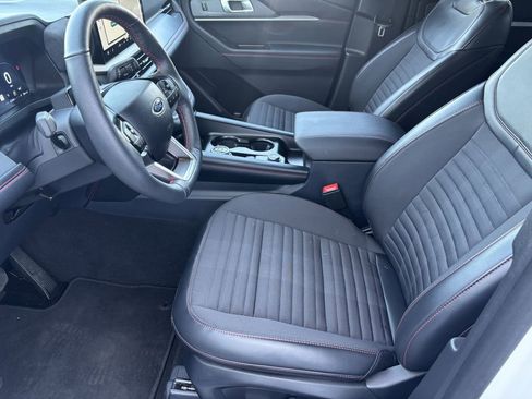 Used 2025 Ford Explorer ST-Line AWD/4WD image 13