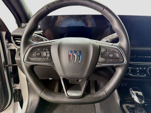 Used 2024 Buick Envista Sport Touring w/ Convenience I Package FWD image 13