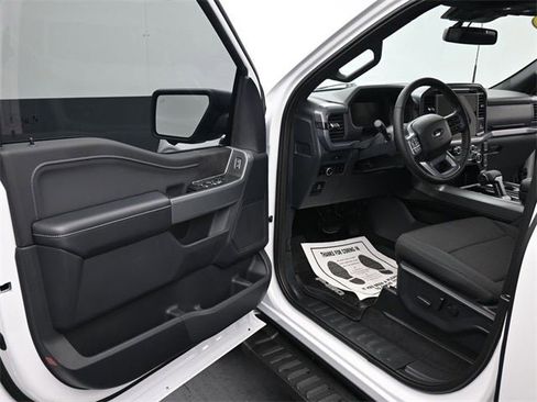 Used 2025 Ford F150 XLT w/ Equipment Group 302A MID image 18