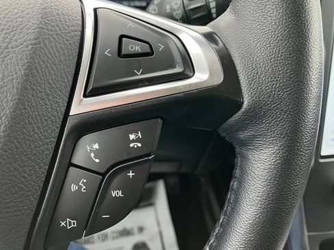 Used 2024 Ford Edge Titanium AWD/4WD image 6
