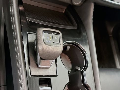 Used 2023 Nissan Rogue SL AWD/4WD image 24