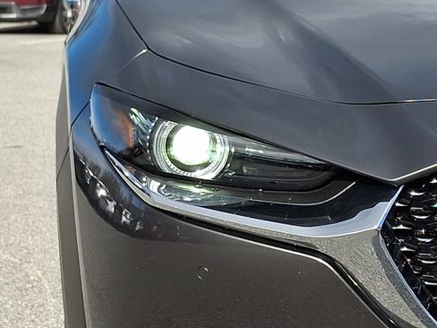 Used 2022 MAZDA CX-30 2.5 Turbo w/ Premium Plus Pkg image 9