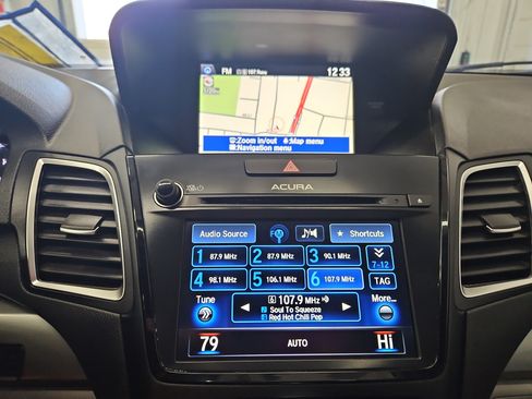 Used 2018 Acura RDX w/ Technology Package image 18