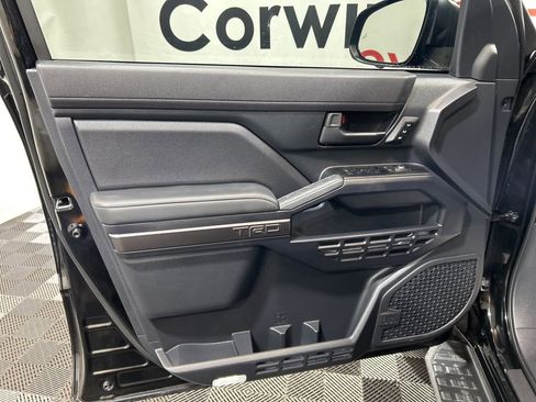 Used 2025 Toyota 4Runner TRD Off-Road Premium w/ Tow Technology Package image 21